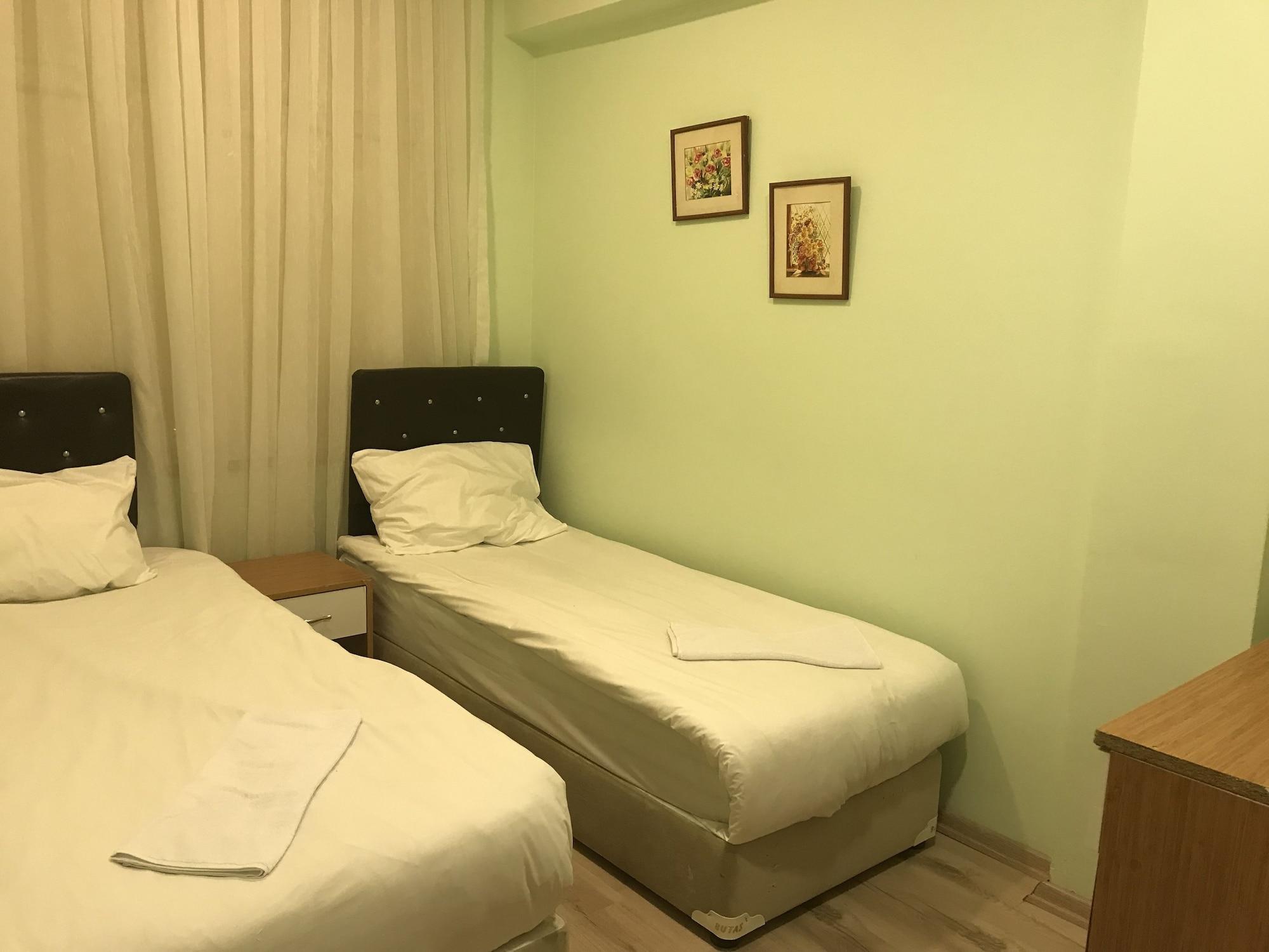 Historial Hotel Istanbul Luaran gambar