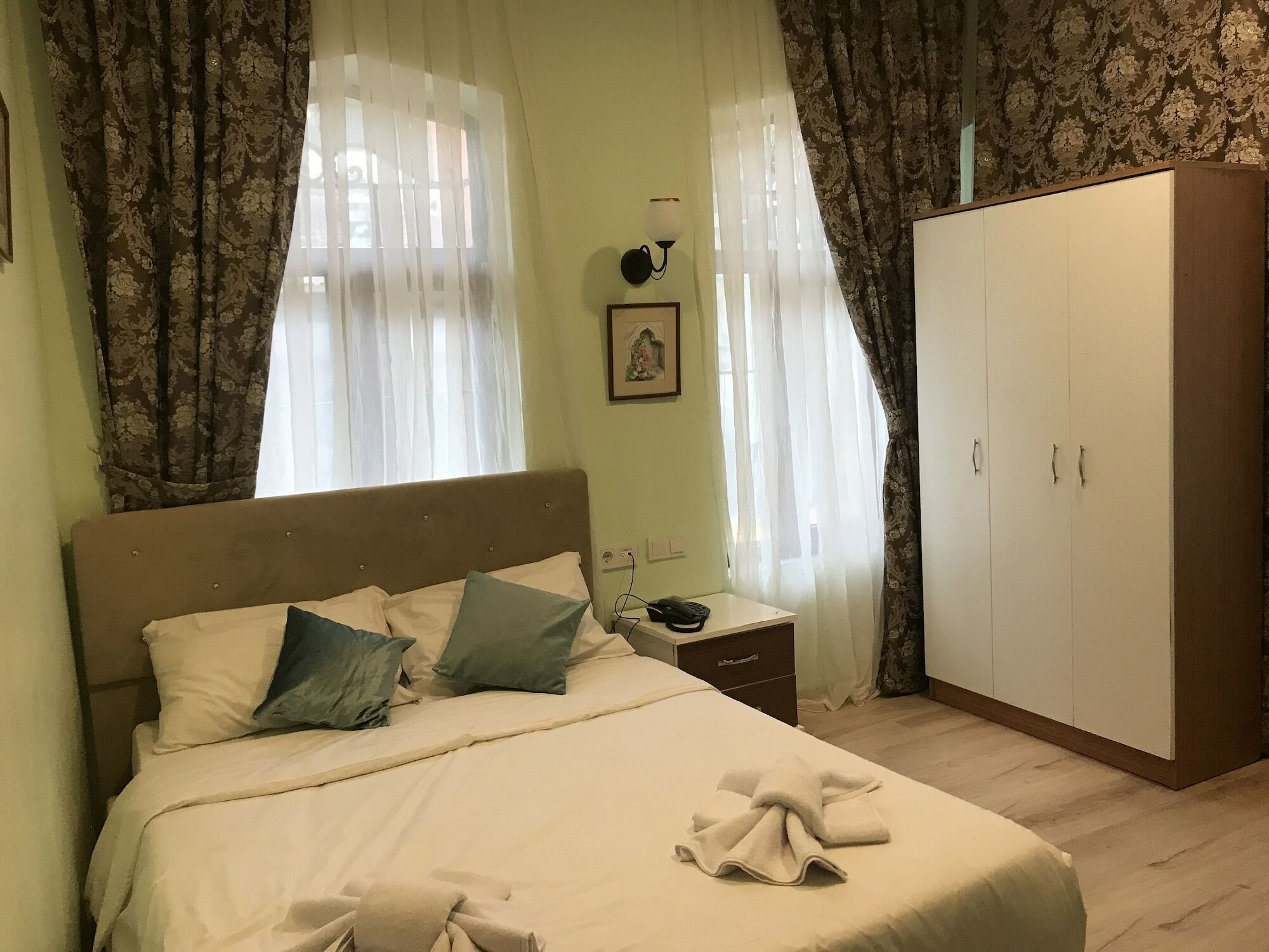 Historial Hotel Istanbul Luaran gambar