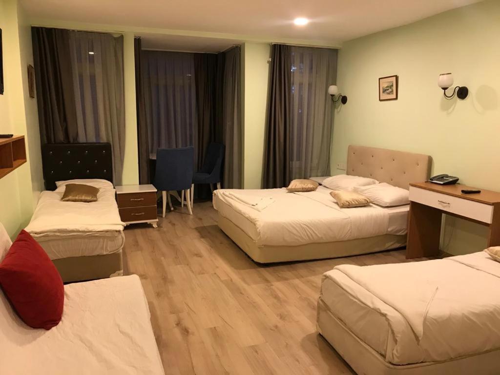 Historial Hotel Istanbul Luaran gambar
