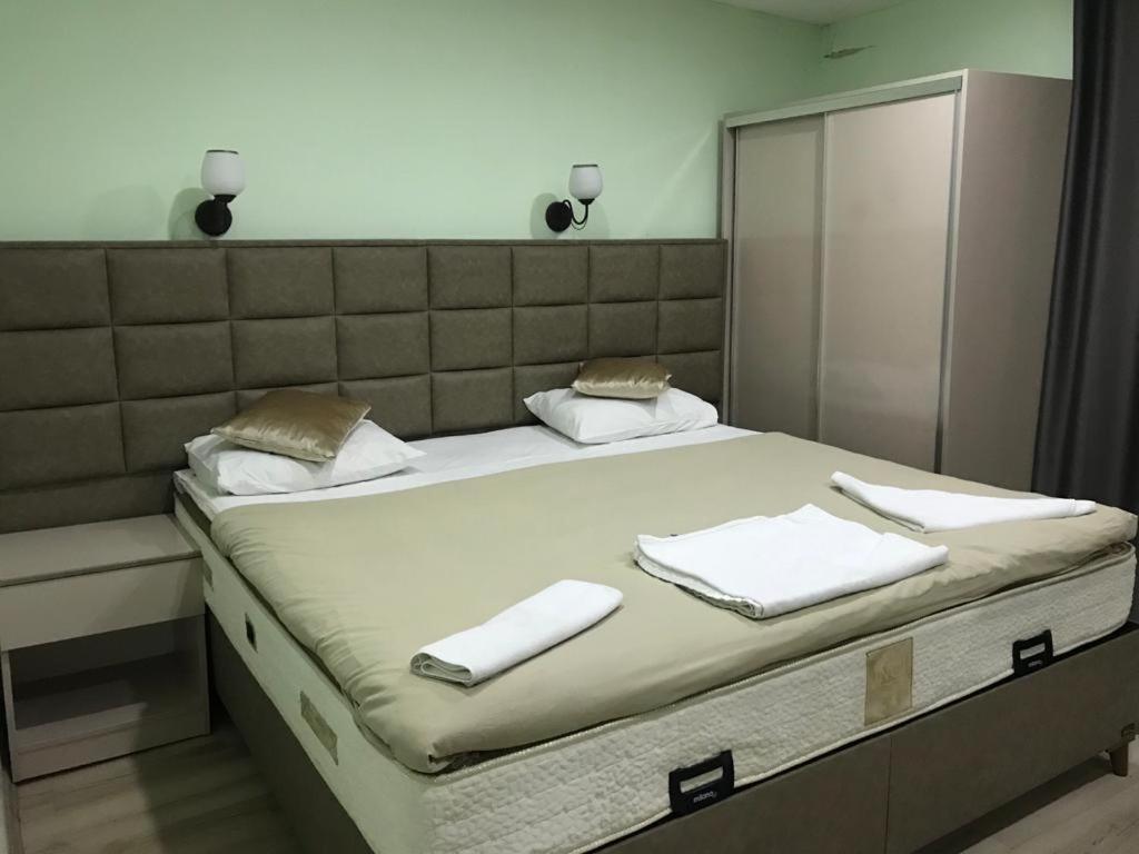Historial Hotel Istanbul Luaran gambar