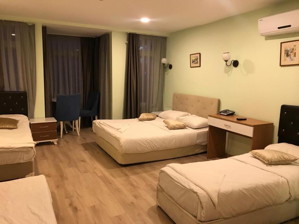 Historial Hotel Istanbul Luaran gambar