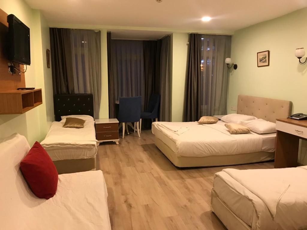 Historial Hotel Istanbul Luaran gambar