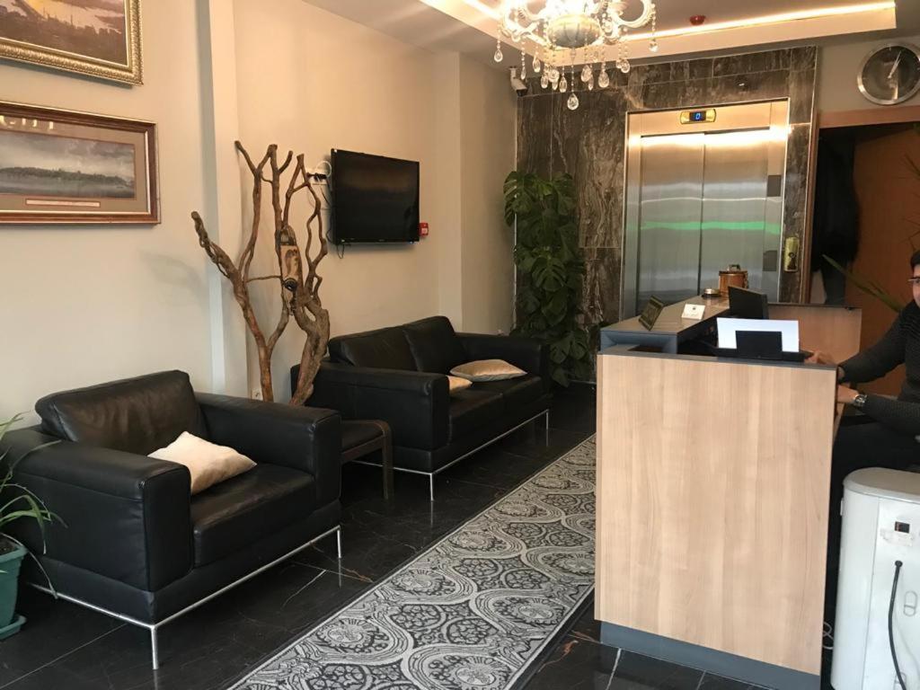 Historial Hotel Istanbul Luaran gambar